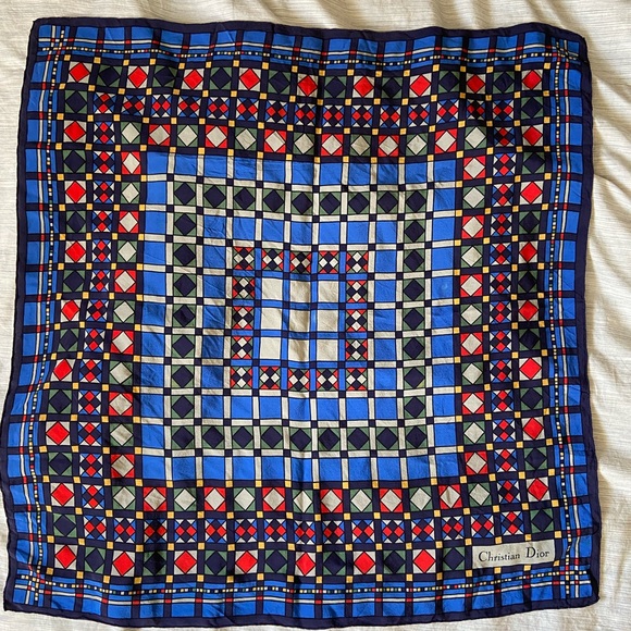 Christian Dior Vintage silk scarf - vibrant colours, geometric pattern. Gorgeous - Picture 3 of 4